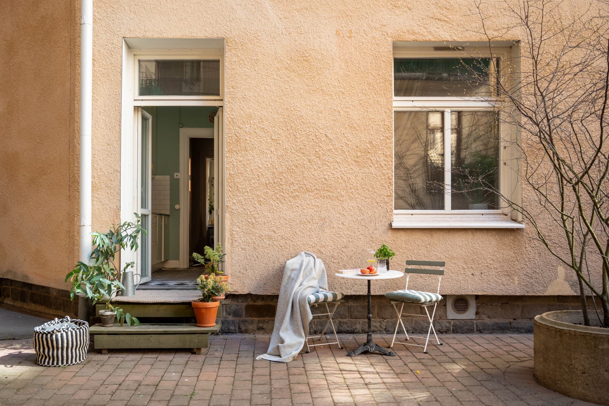 Tomtebogatan 22, ÖG