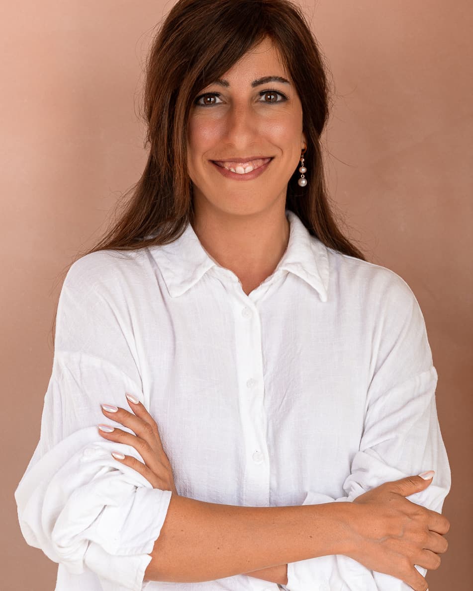 ND-Nadja-Azarian-Fantastic-Frank